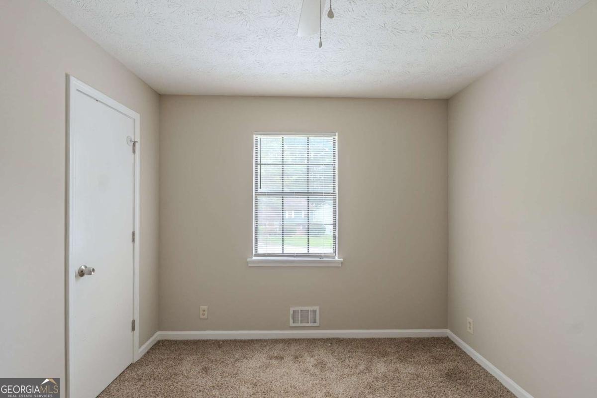 5207 Shawn Lane Stone Mountain - 6