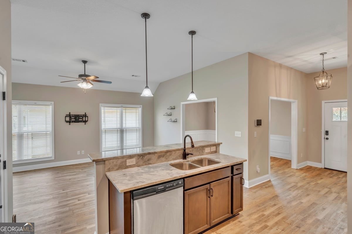 152 Hawks Ridge Trace Byron - 8