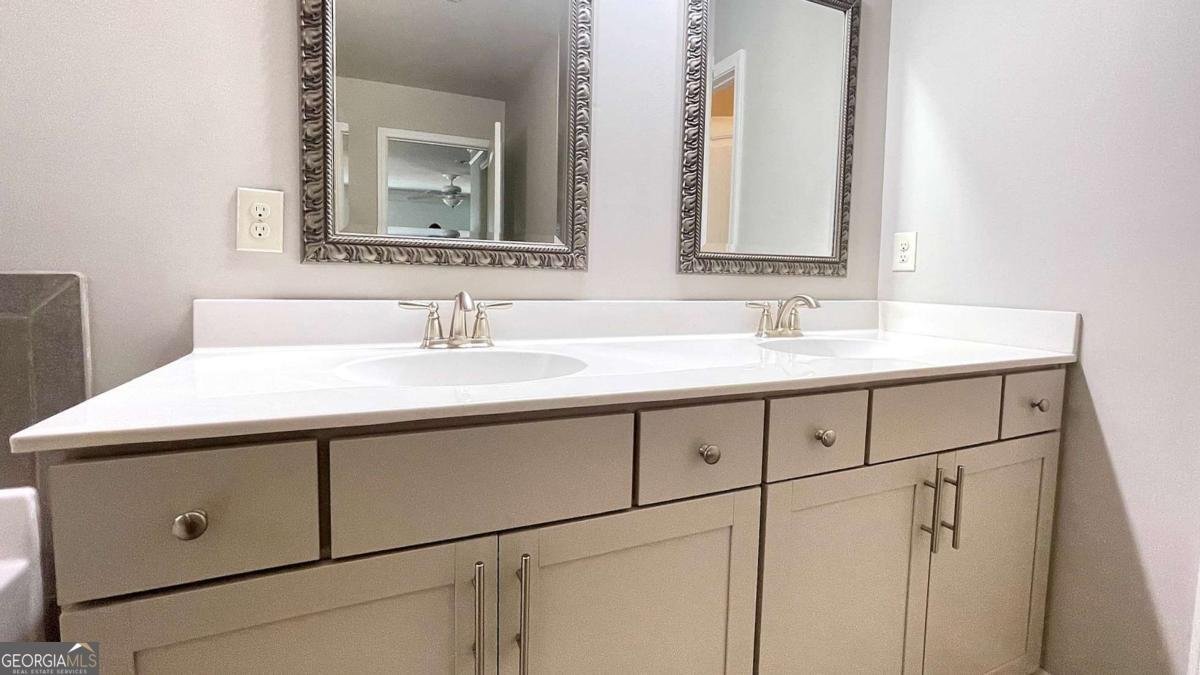 109 Red Fox Drive Dallas - 31