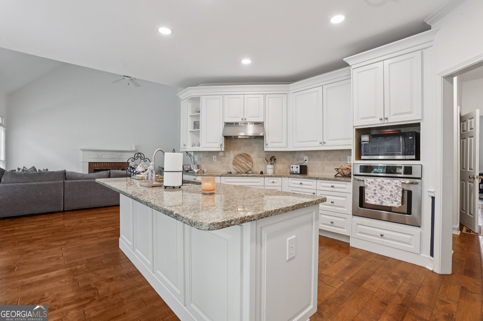 2009 2009 McLain Road Acworth - 12