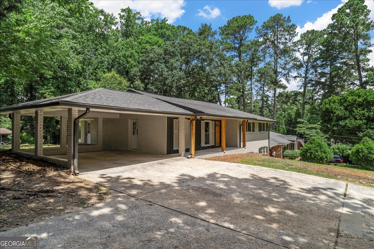 6456 Wright Road Sandy Springs - 3