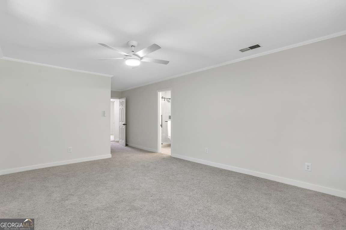 9 Van Nuys Boulevard Savannah - 3
