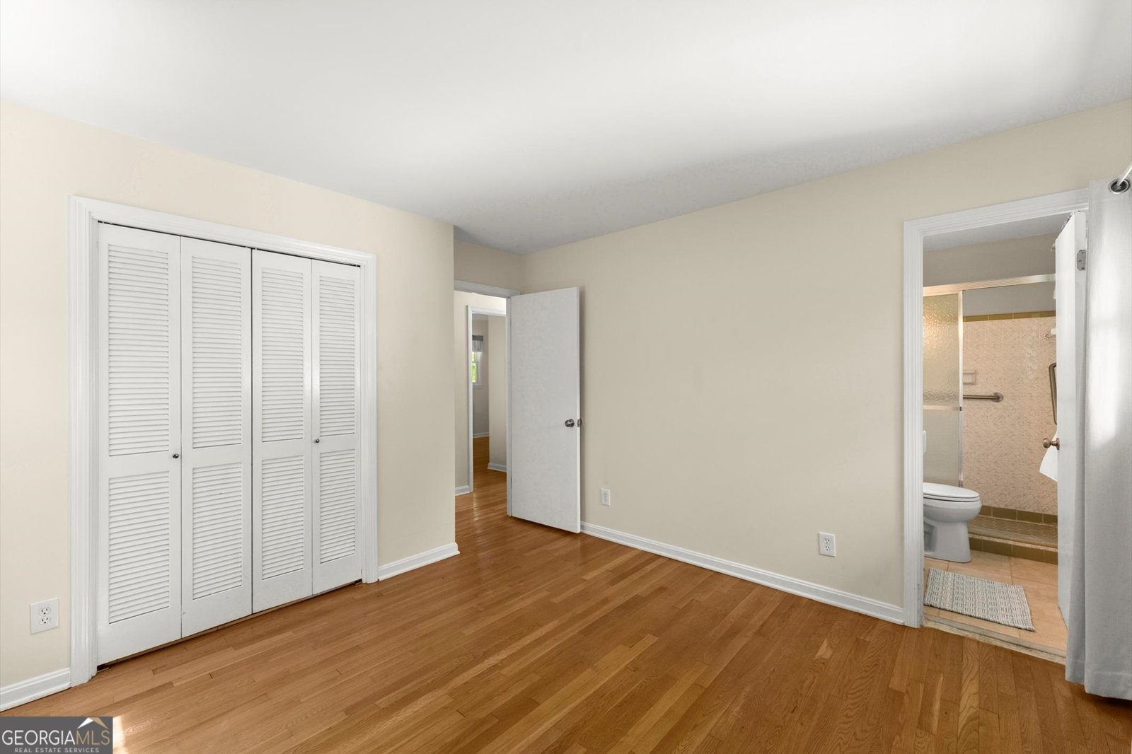 2826 Summit Ridge Drive Marietta - 19