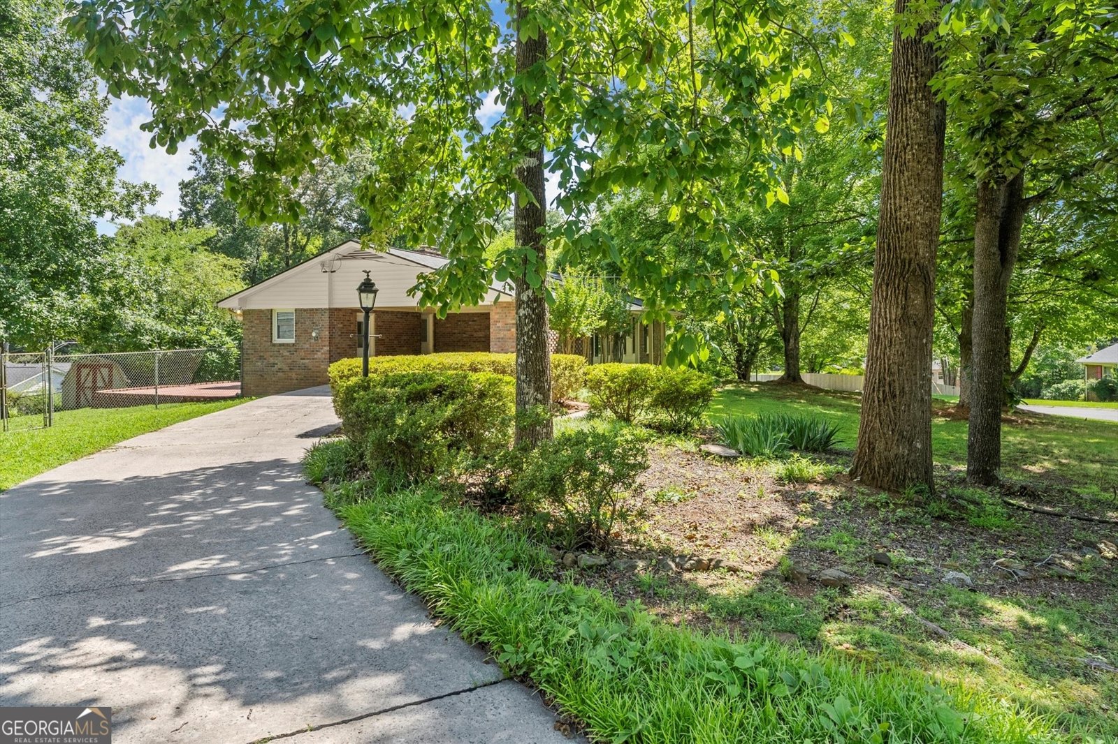 2826 Summit Ridge Drive Marietta - 31