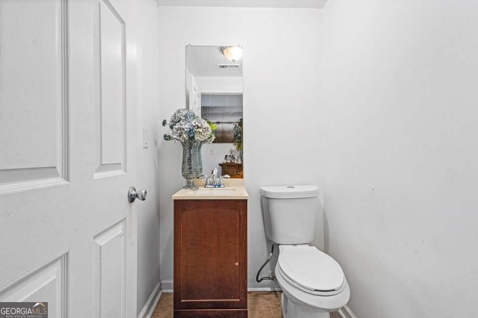 6945 Merrywood Drive Fairburn - 5