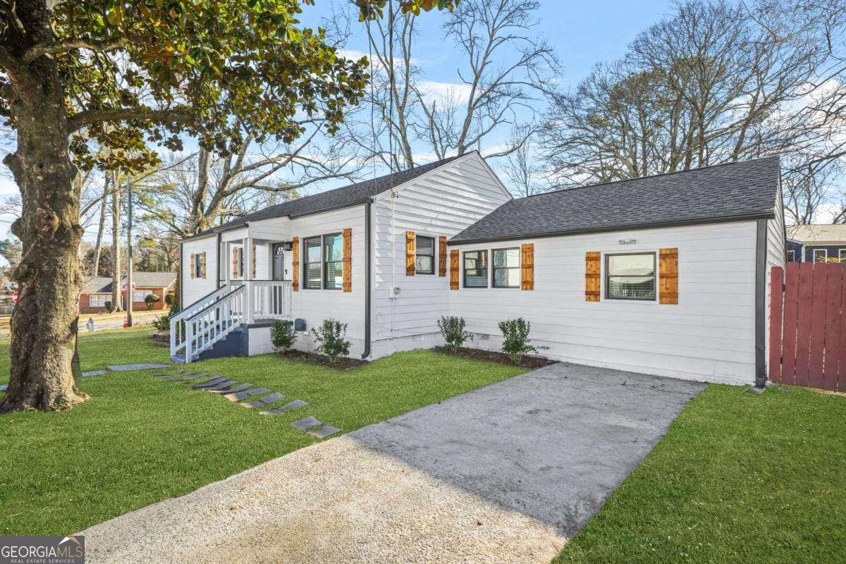 1092 Donnelly Avenue Atlanta - 4