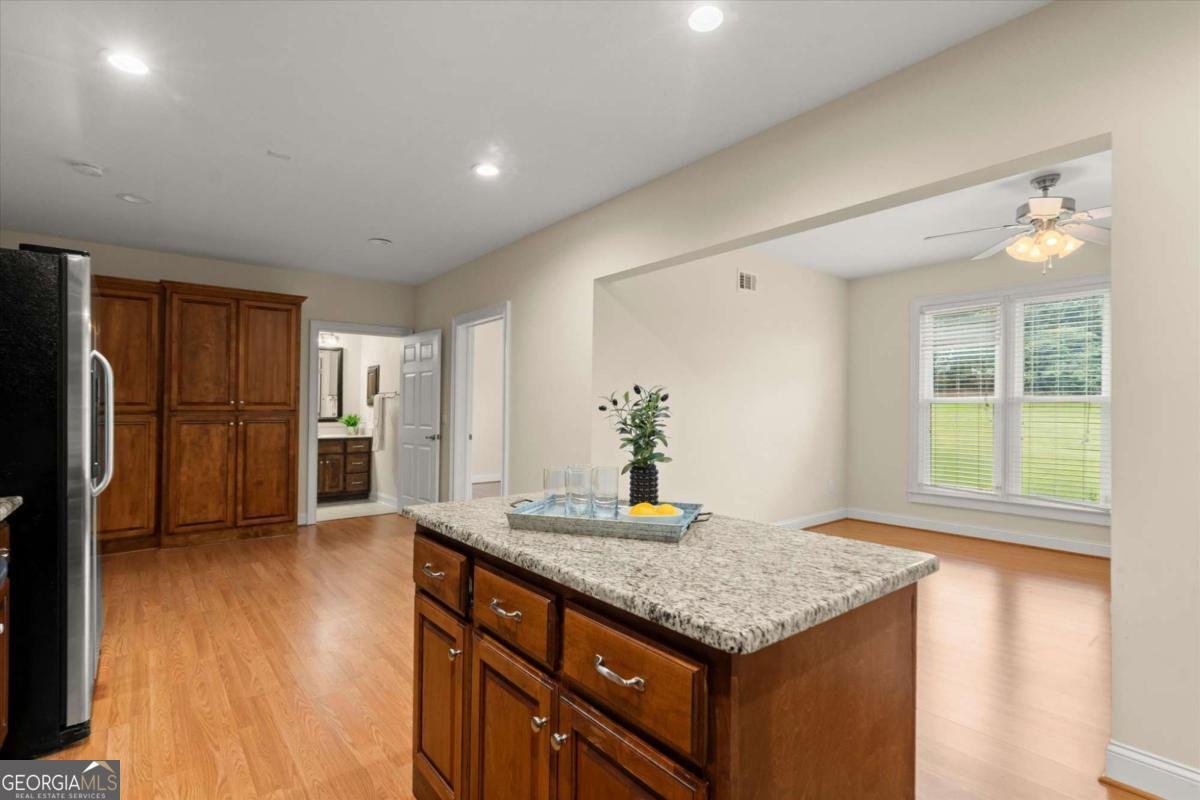 411 Hickory Fairway Court Woodstock - 6