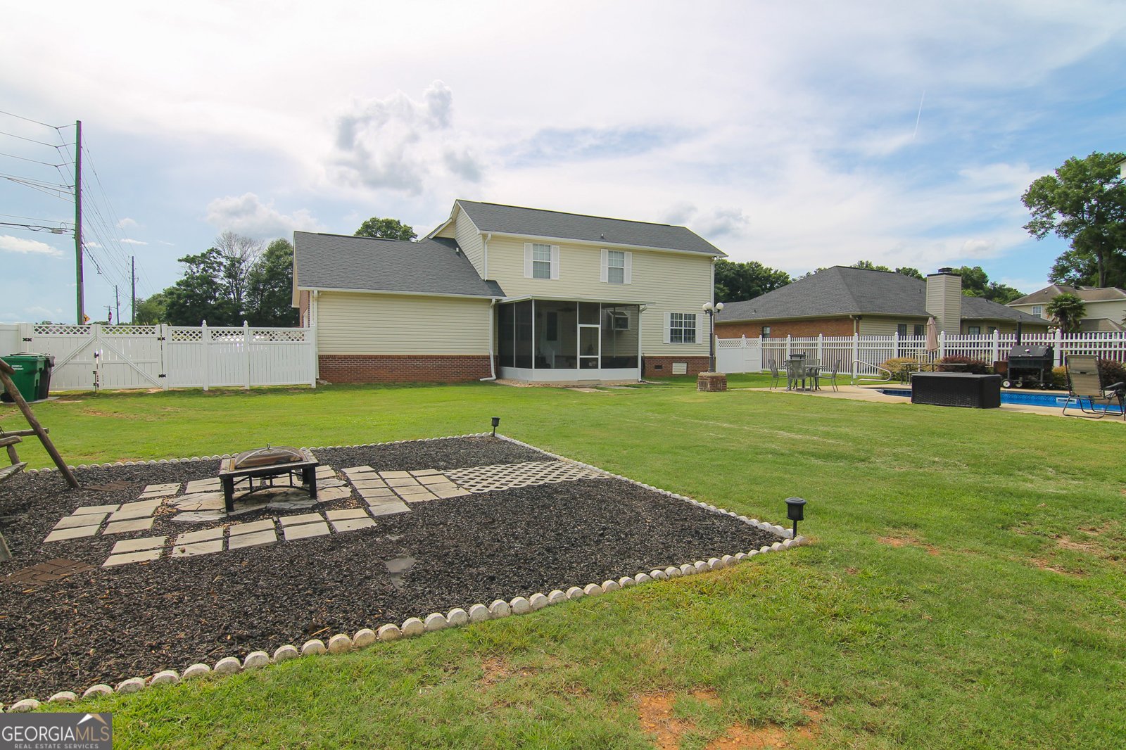 100 Scarlett Drive Warner Robins - 37