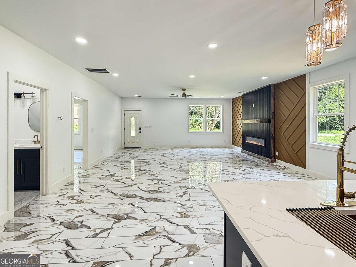 243 Roxbury Drive Riverdale - 5