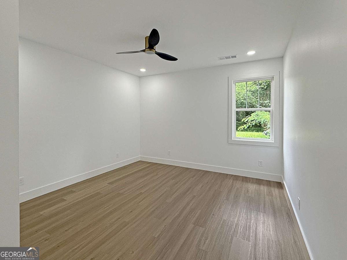 243 Roxbury Drive Riverdale - 6
