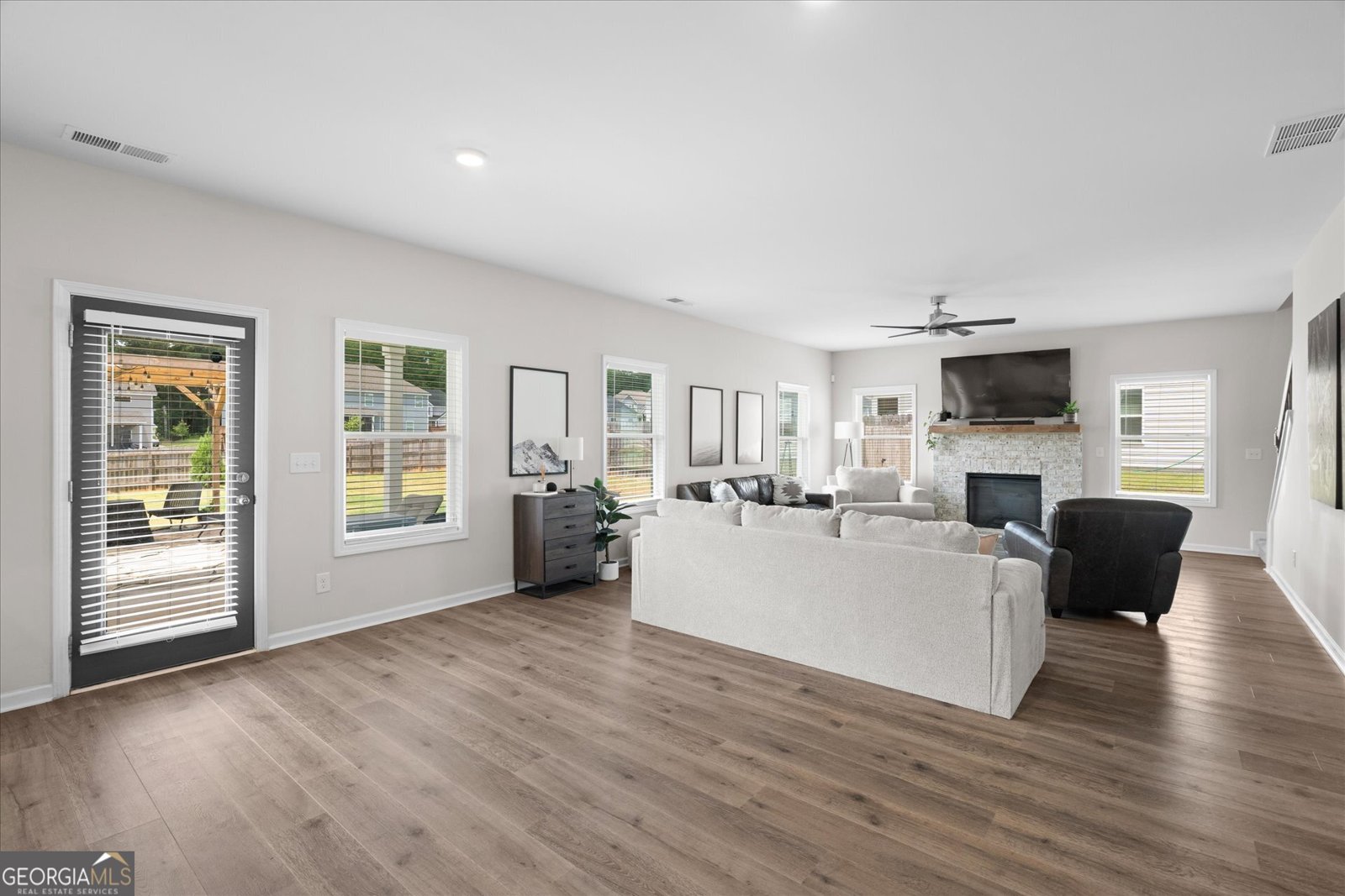 211 Arrowwood Drive Carrollton - 12