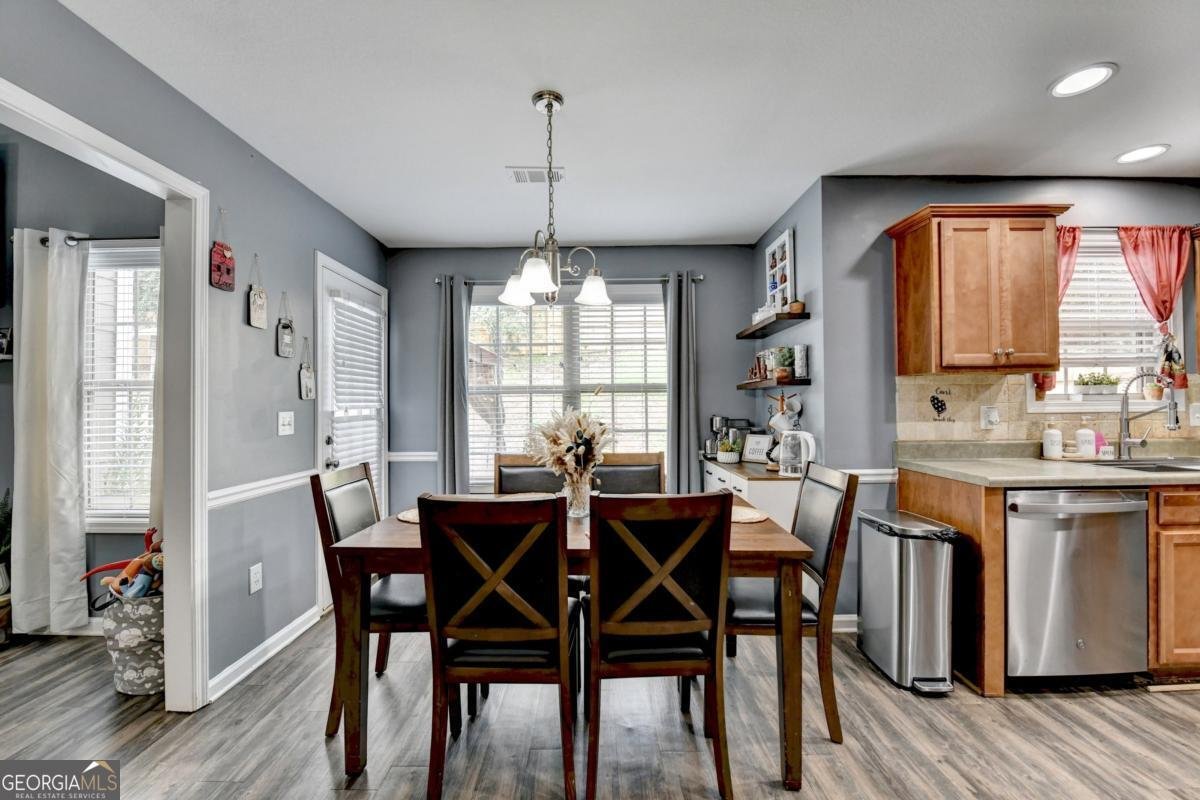 1811 Alberta Lane Winder - 16