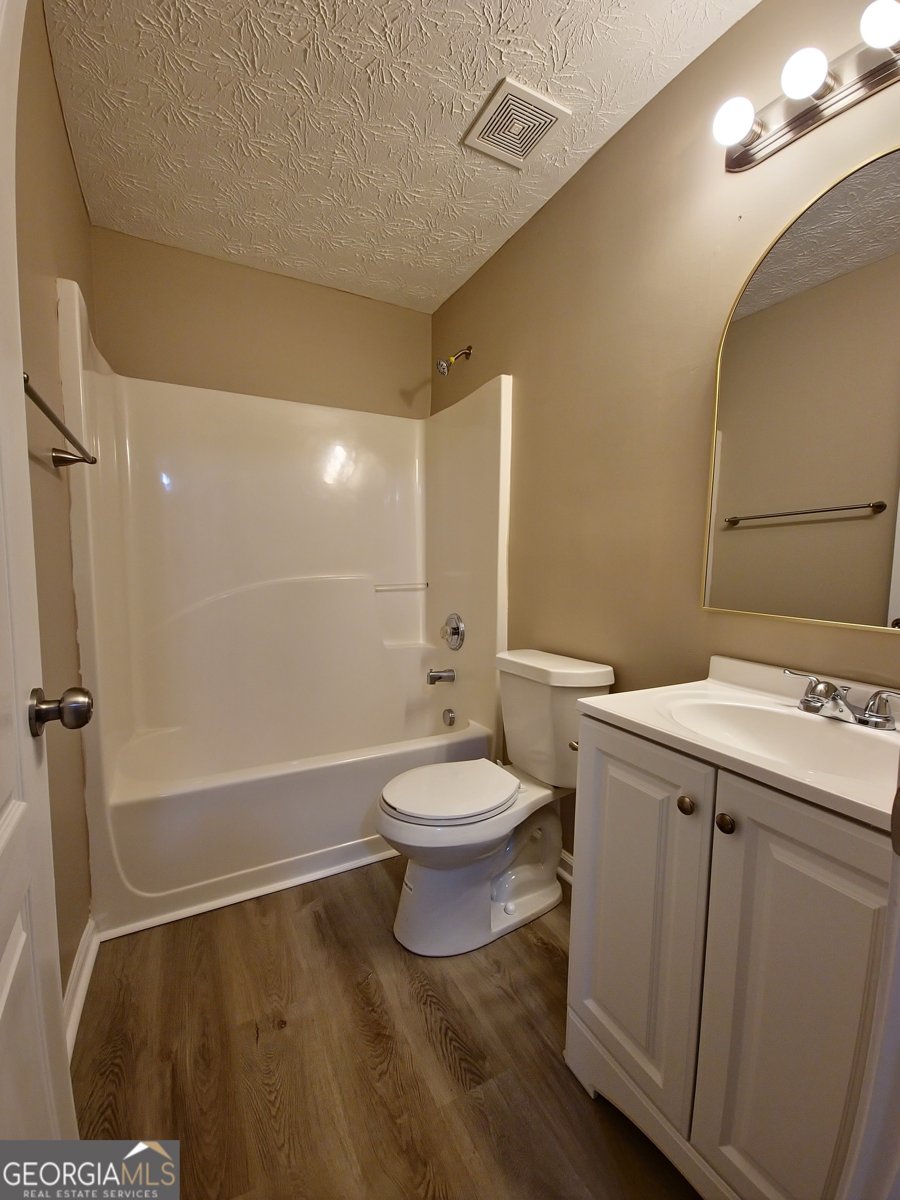 5538 Pineridge Court Forest Park - 11