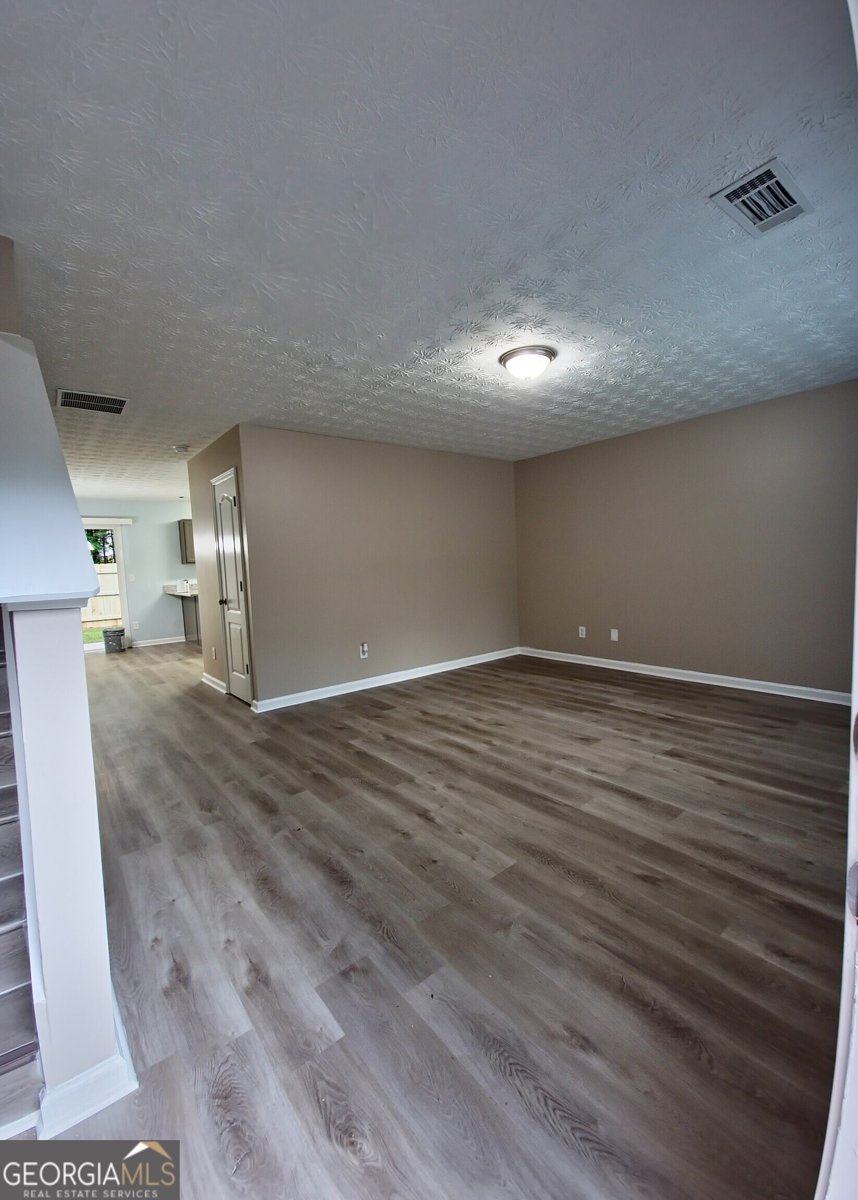 5538 Pineridge Court Forest Park - 18