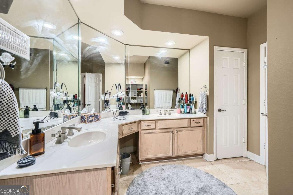 3777 Peachtree Road Brookhaven - 16