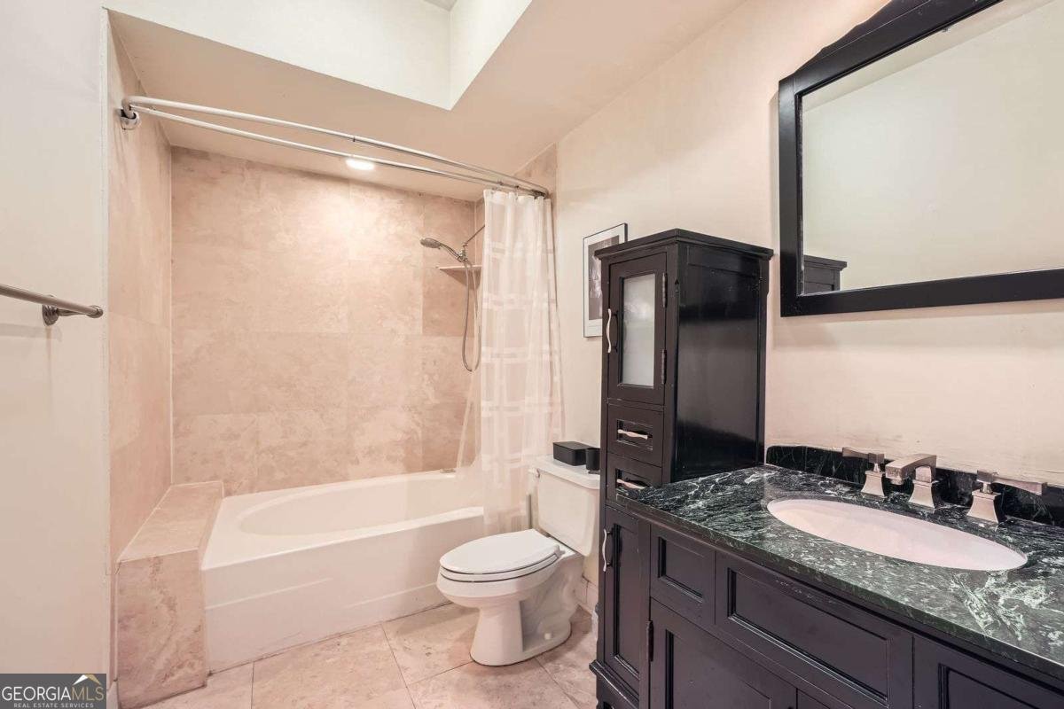 3777 Peachtree Road Brookhaven - 24