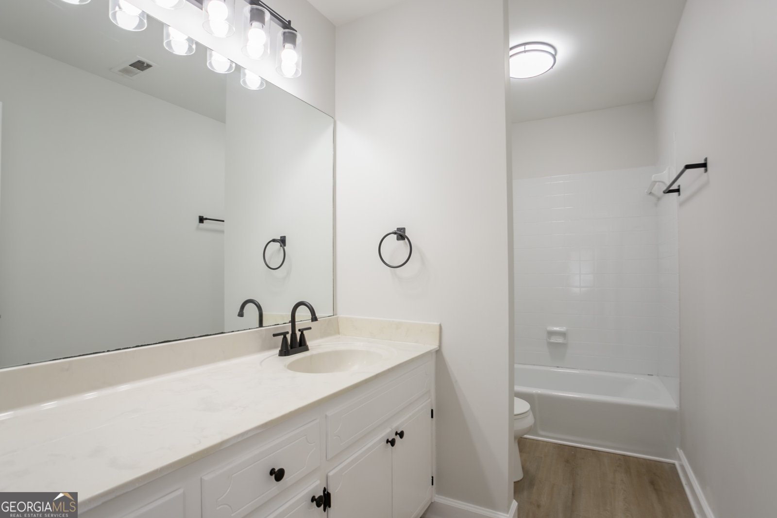 5674 Mountain Crescent Stone Mountain - 15
