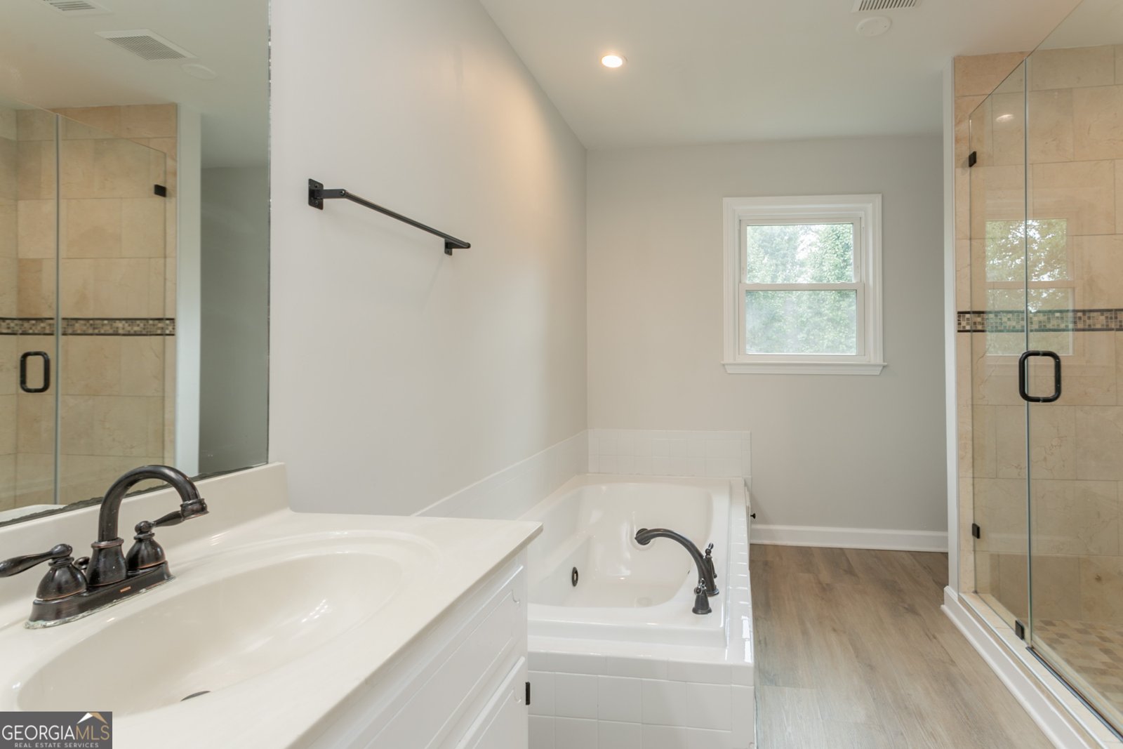 5674 Mountain Crescent Stone Mountain - 23