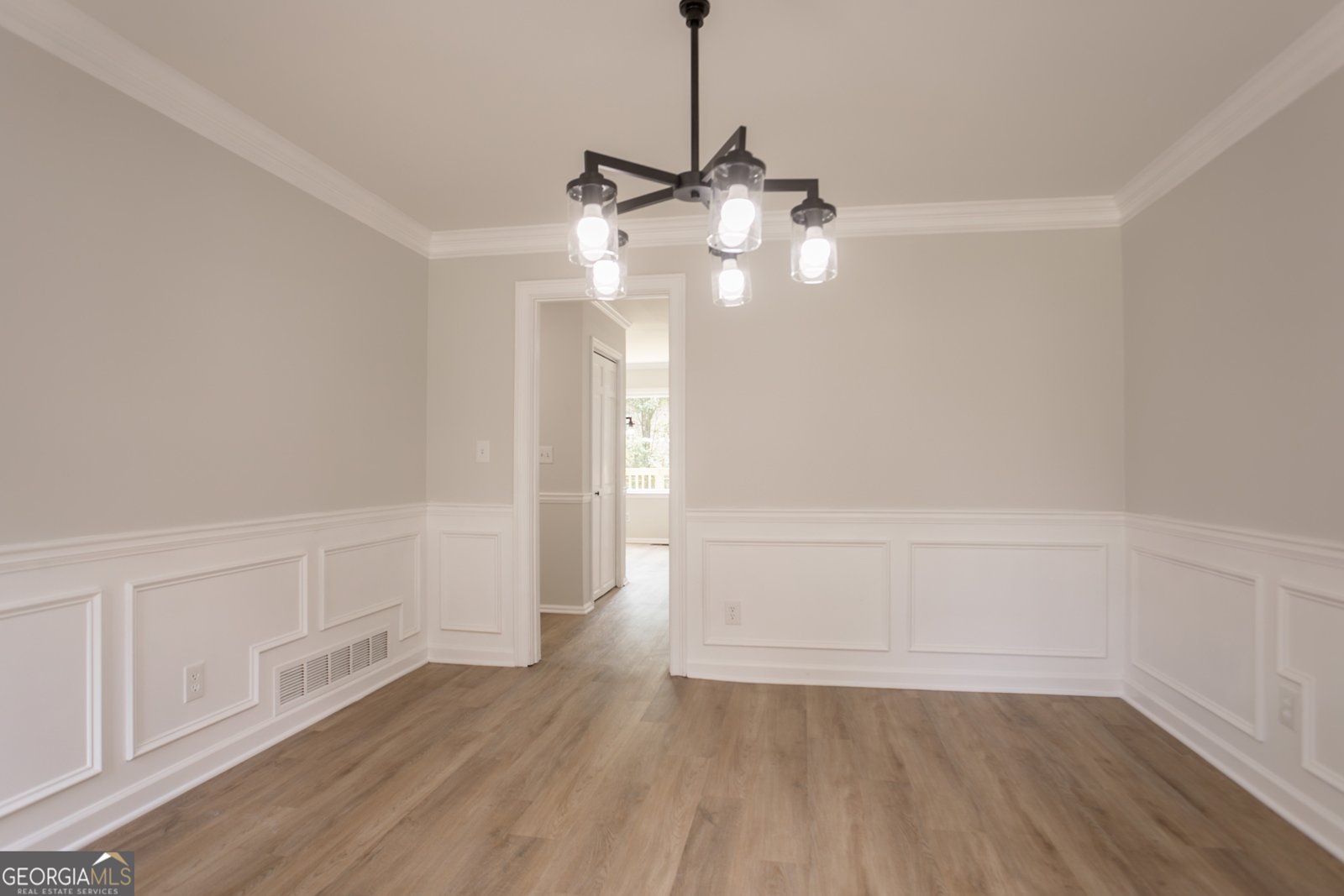5674 Mountain Crescent Stone Mountain - 31