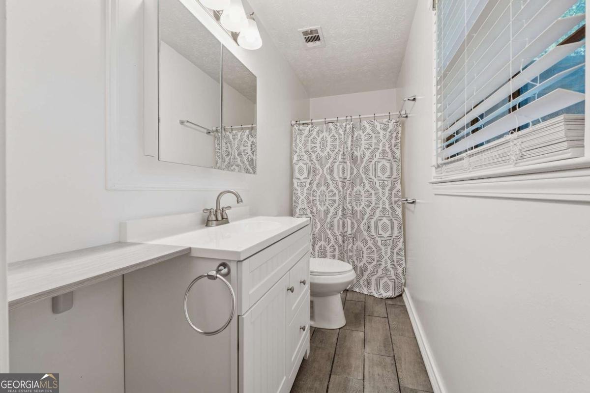3123 DESHONG Drive Stone Mountain - 19