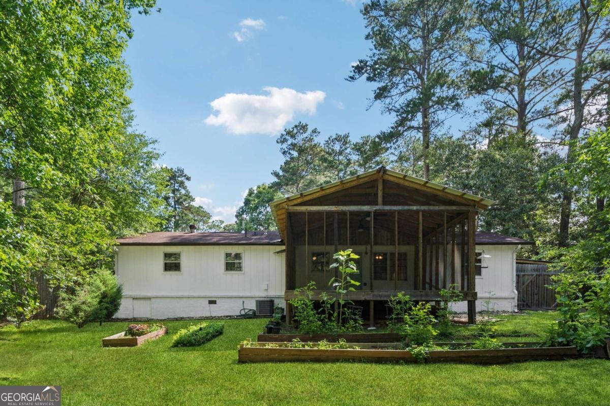3123 DESHONG Drive Stone Mountain - 23