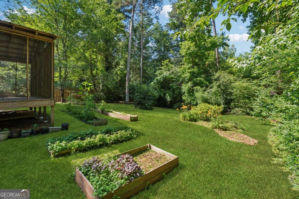 3123 DESHONG Drive Stone Mountain - 24