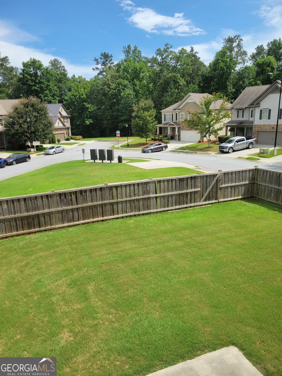 2424 Saint Andrews Ridge College Park - 26