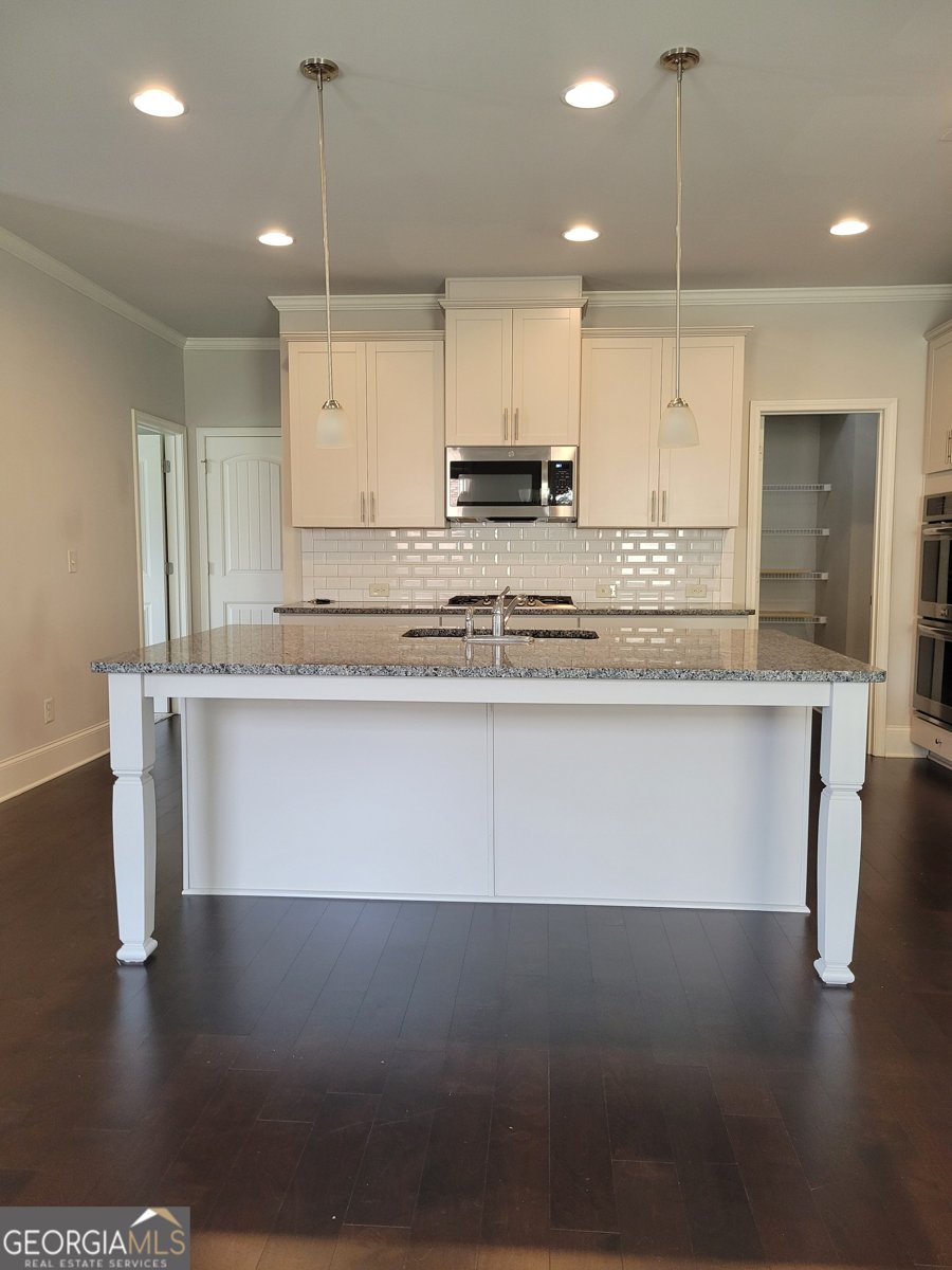 2424 Saint Andrews Ridge College Park - 3