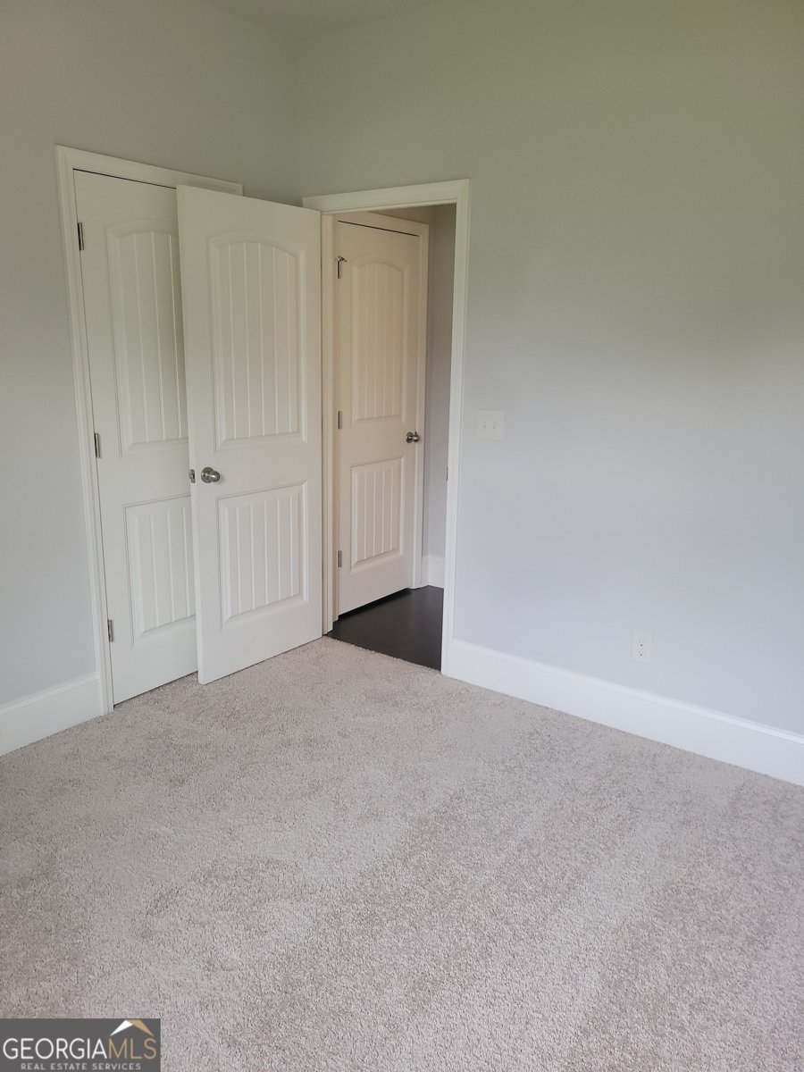 2424 Saint Andrews Ridge College Park - 6