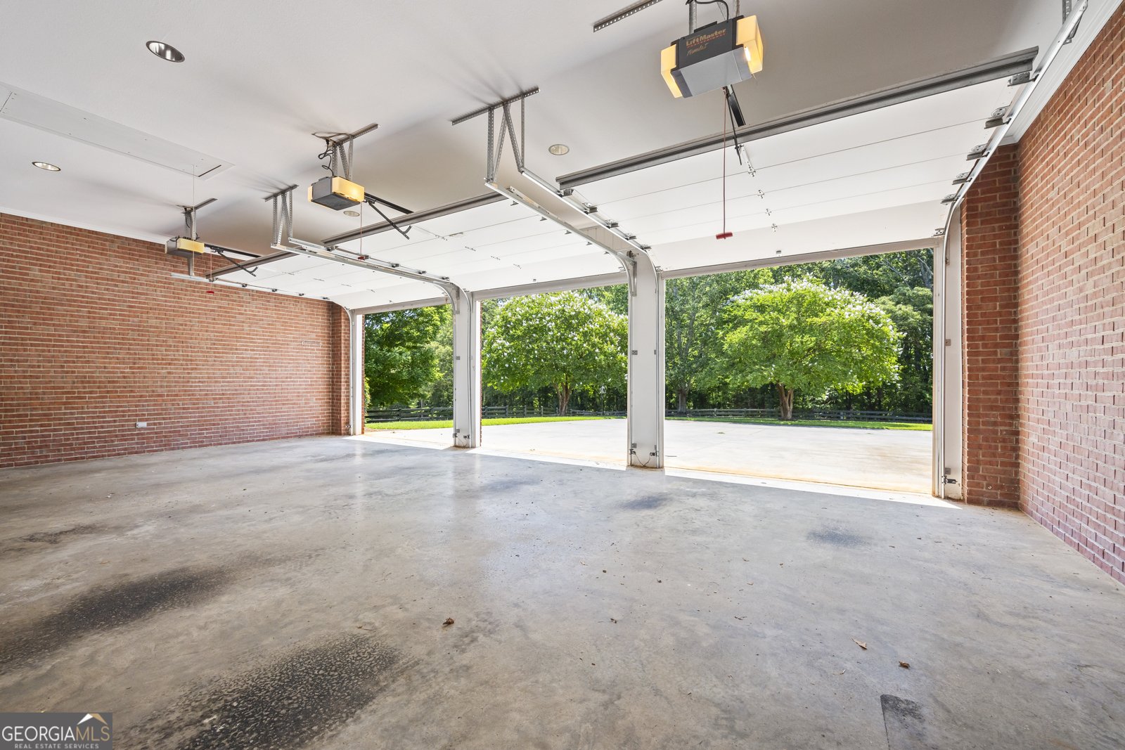 152 Lace Field Ln Lavonia - 32