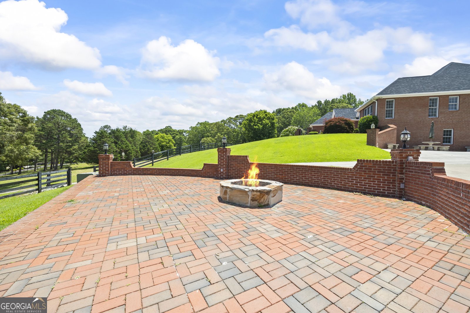 152 Lace Field Ln Lavonia - 69
