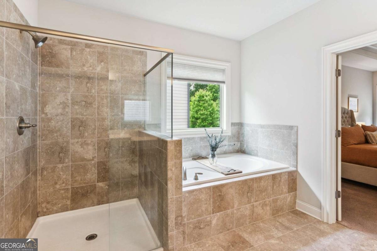 4972 Park Vale Drive Sugar Hill - 23