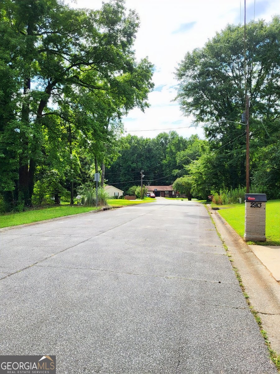 2913 Jordan Forest Trail Lawrenceville - 19