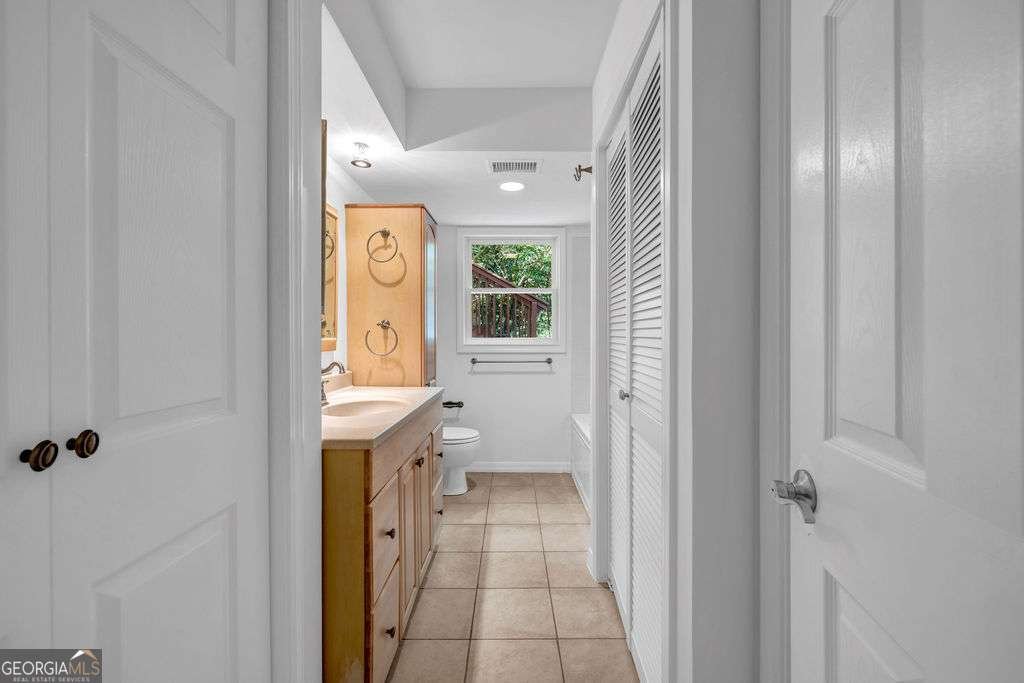 2585 Regency Drive Tucker - 27