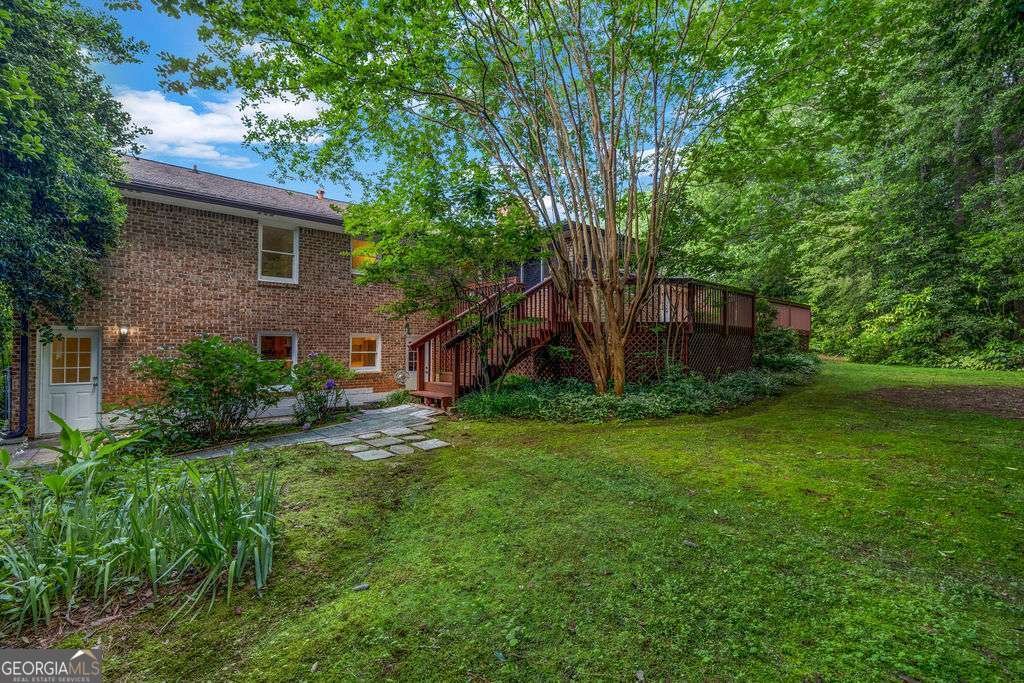 2585 Regency Drive Tucker - 36