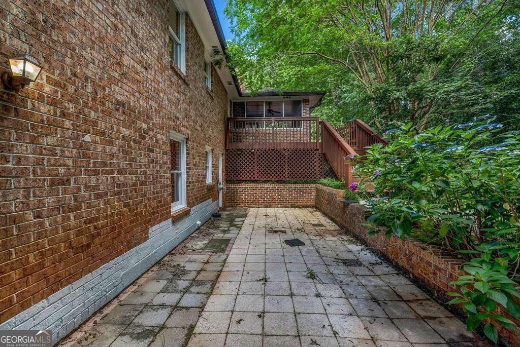 2585 Regency Drive Tucker - 37
