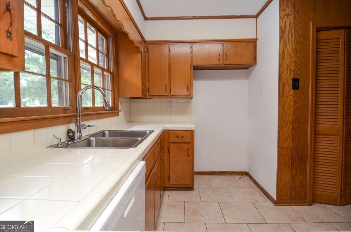 879 Old Tucker Road Stone Mountain - 16