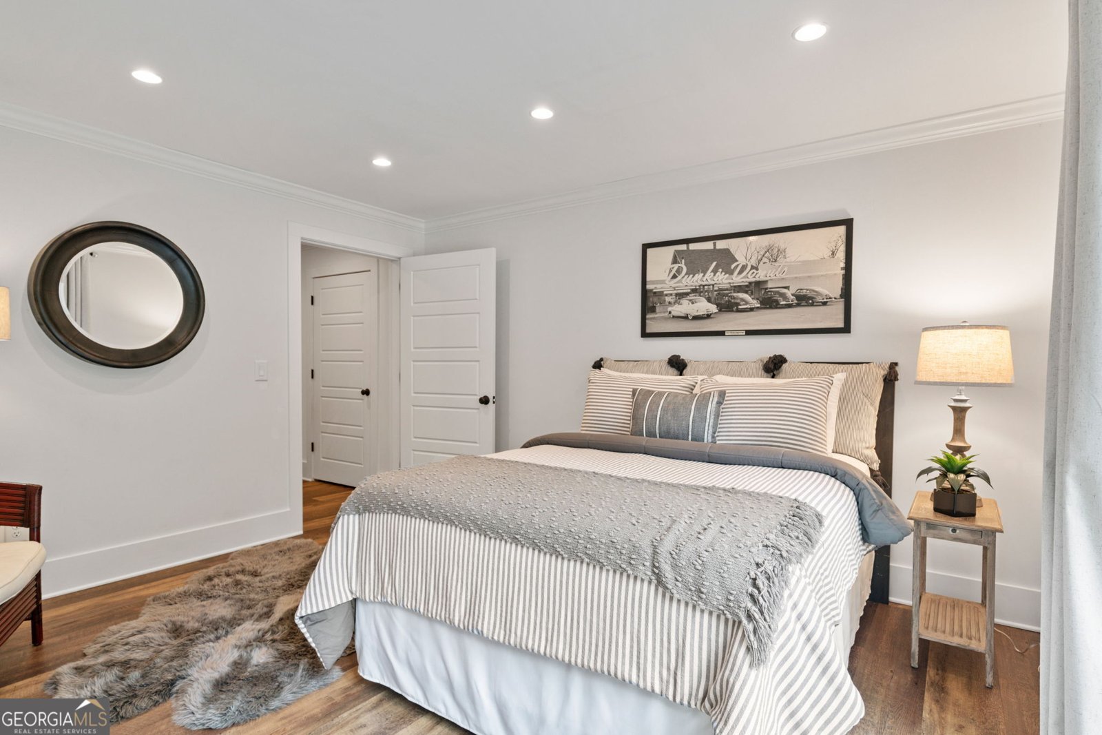 8180 Old Mill Drive Gainesville - 77