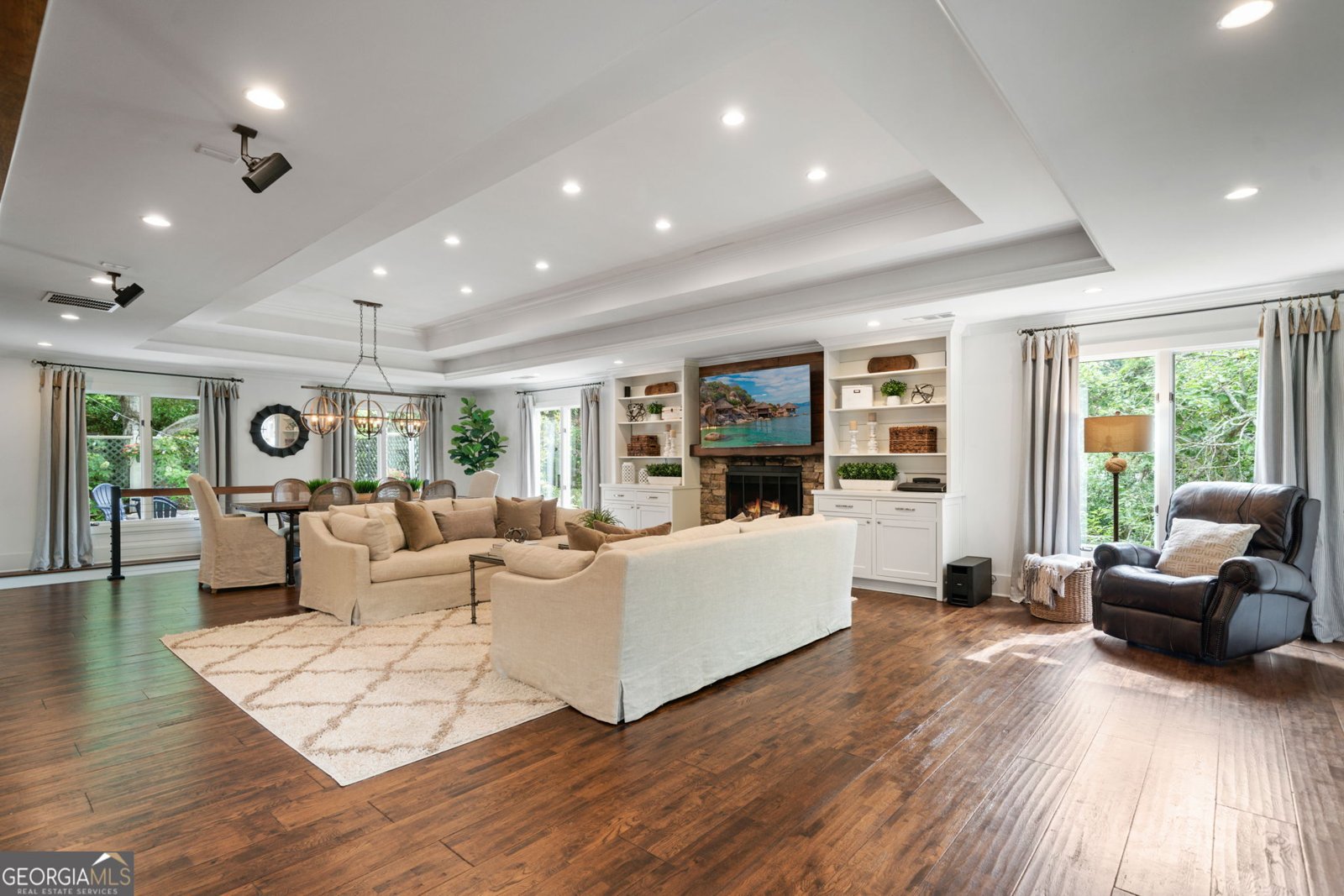 8180 Old Mill Drive Gainesville - 8