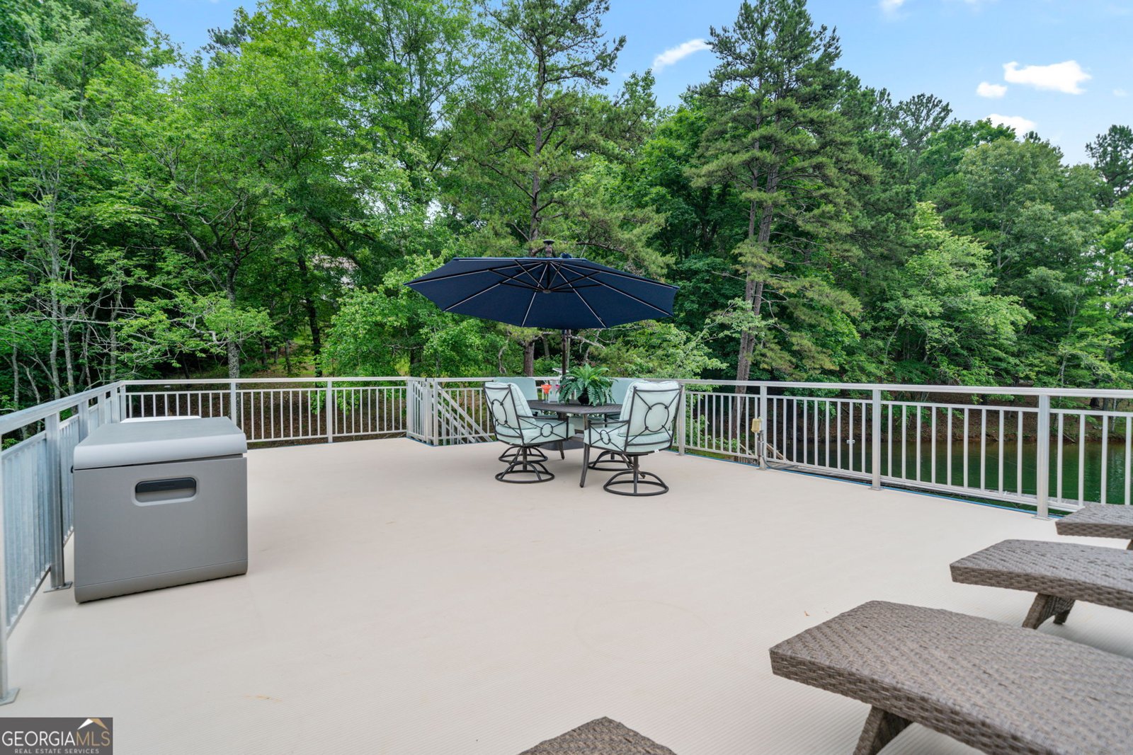 8180 Old Mill Drive Gainesville - 97