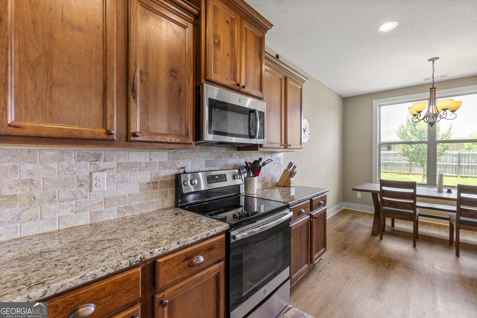 206 Barnyard Way Perry - 16