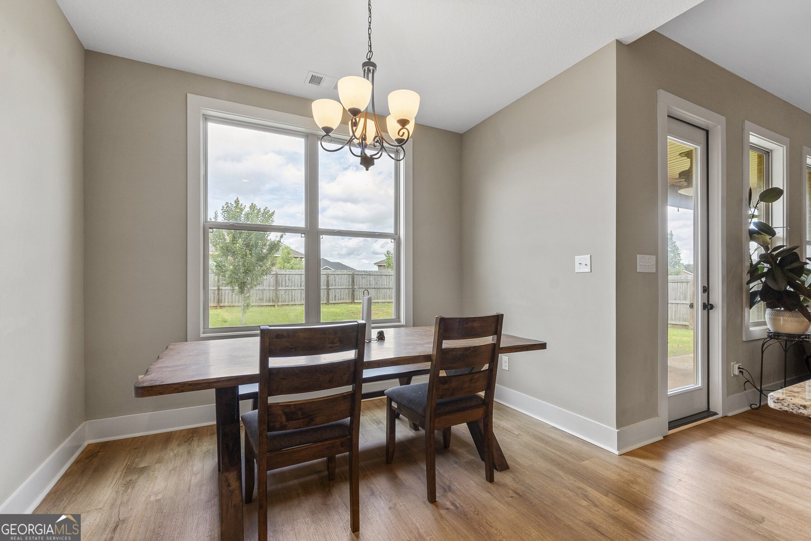 206 Barnyard Way Perry - 19