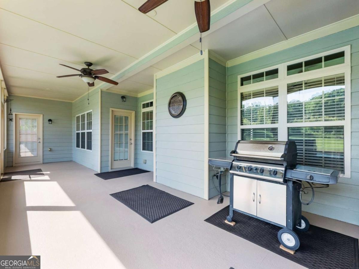 11 Stillwater Way Hoschton - 4