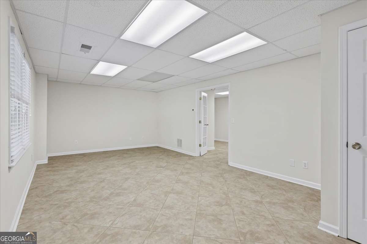 2873 Hilton Circle Kennesaw - 27