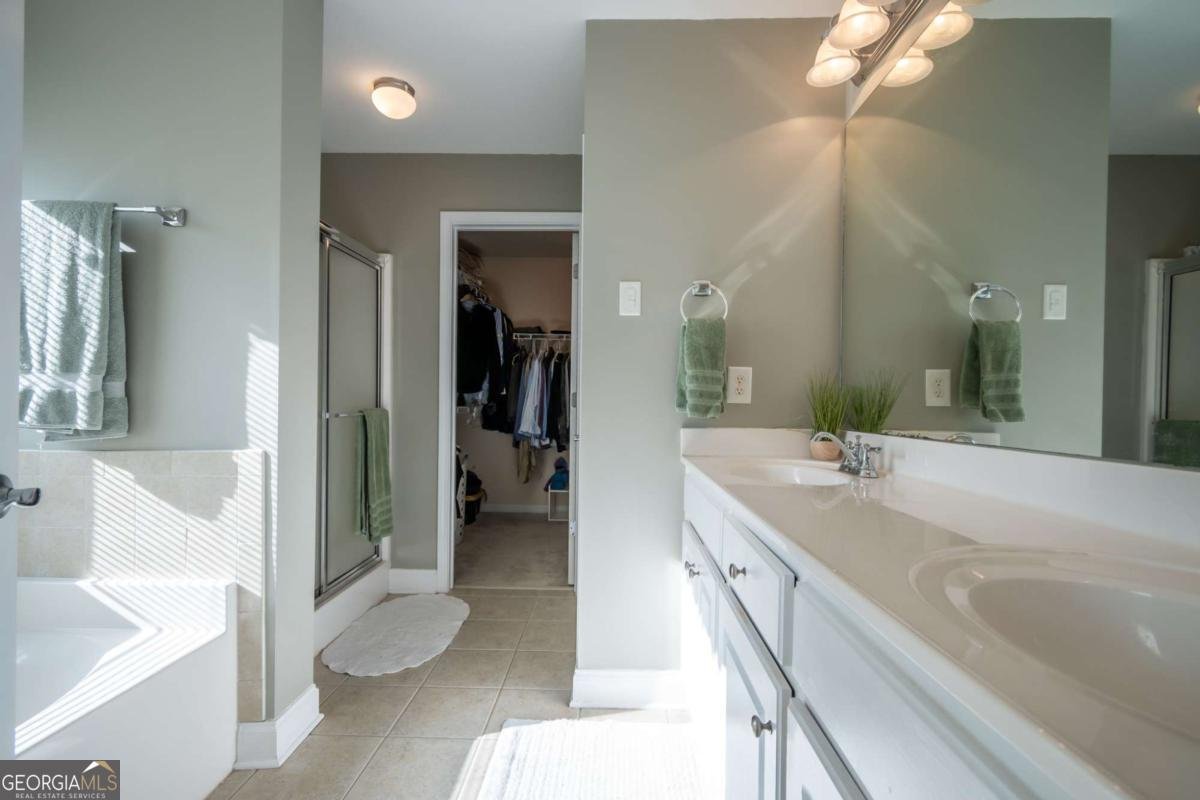 1090 Ruby Way Bogart - 37
