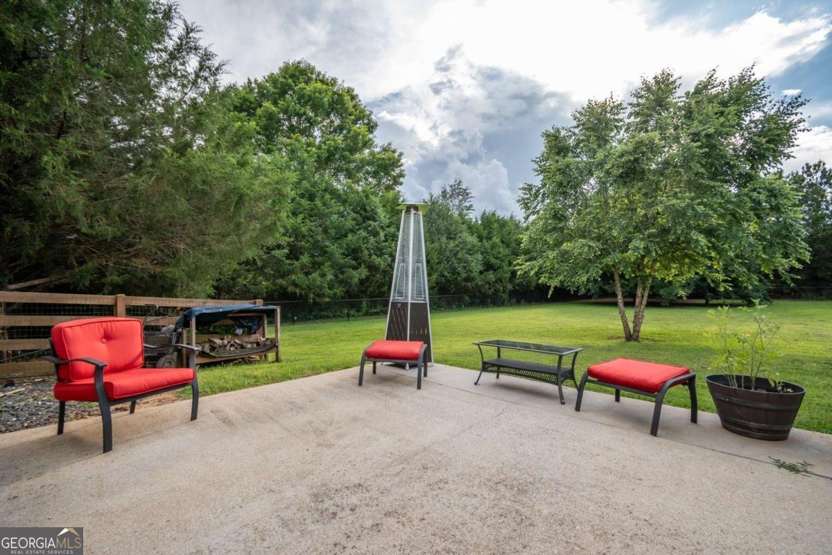 1090 Ruby Way Bogart - 7