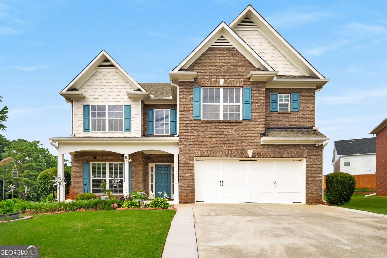 872 Misty View Court Lilburn - 1