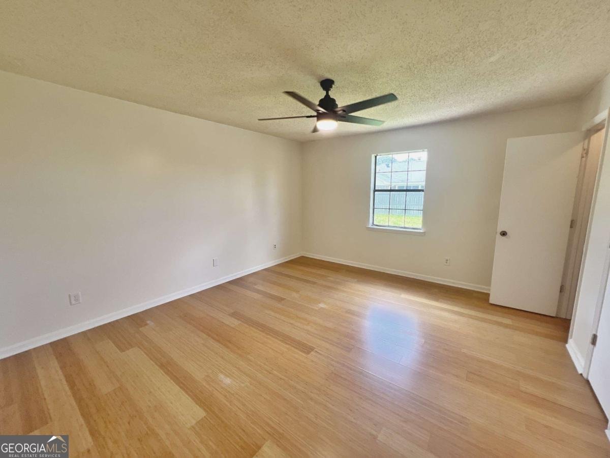 932 Highland Drive Hinesville - 23