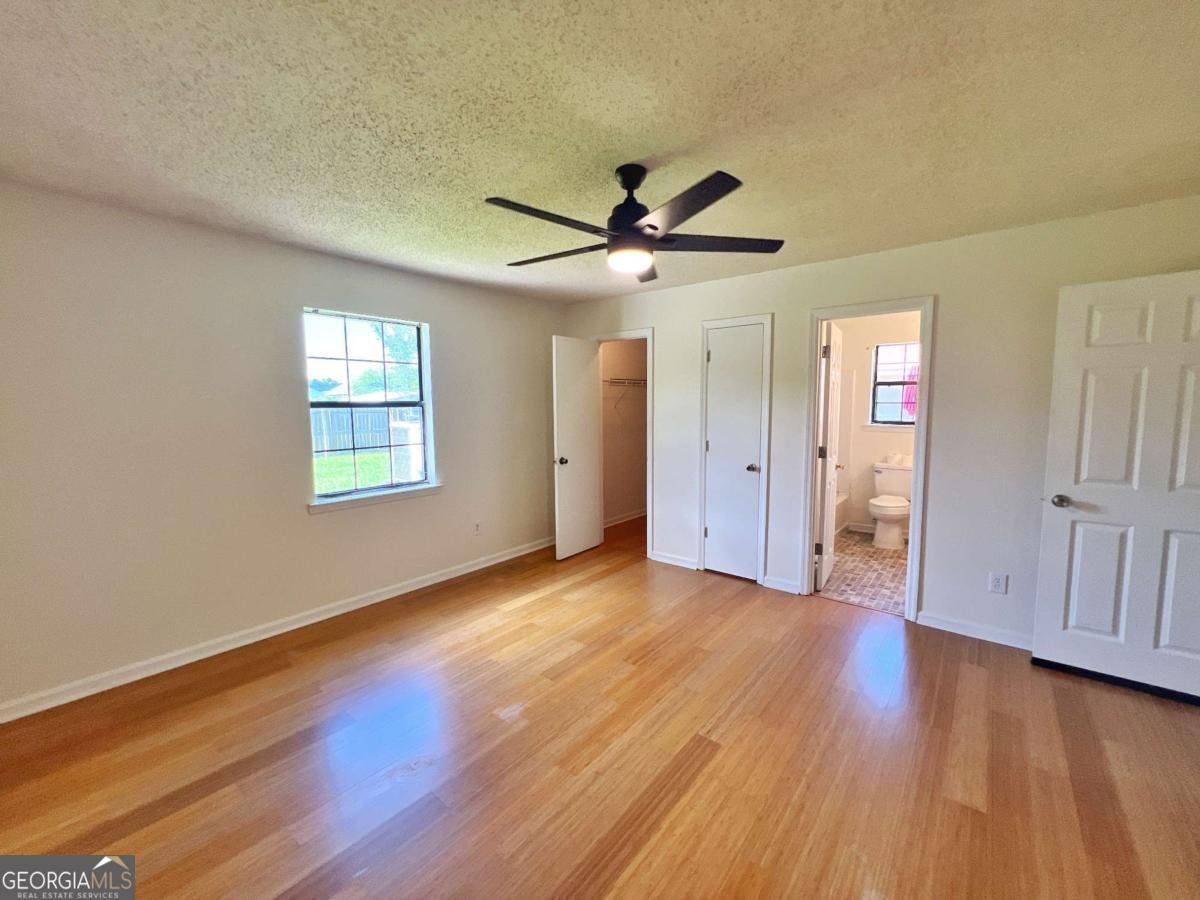 932 Highland Drive Hinesville - 24