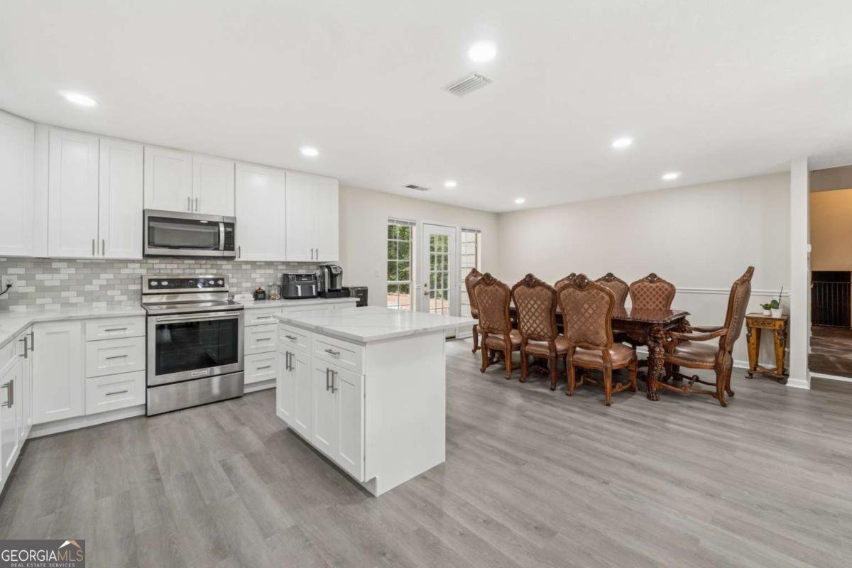 285 Glen Lake Drive Atlanta - 3